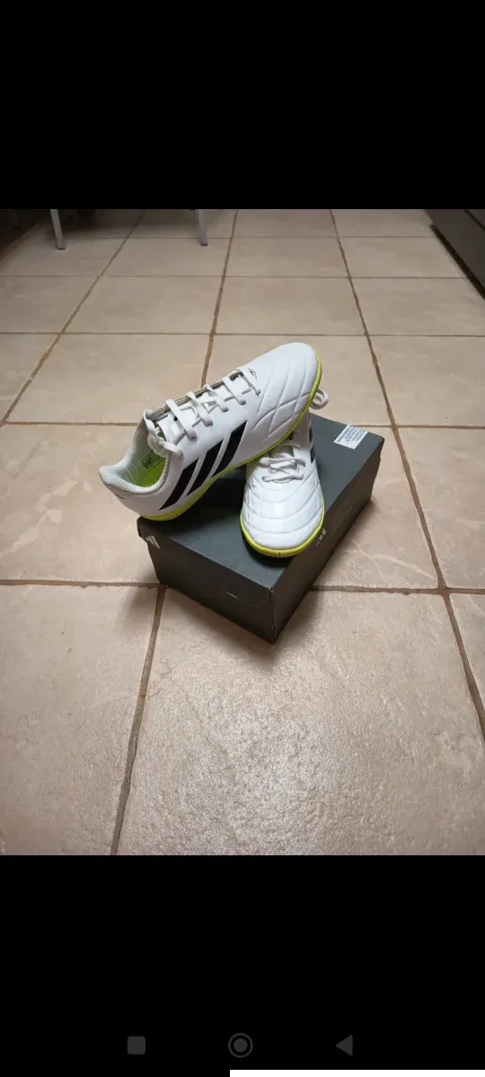 Zapatillas Adidas Pure Cure Fútbol Blancas . N 36