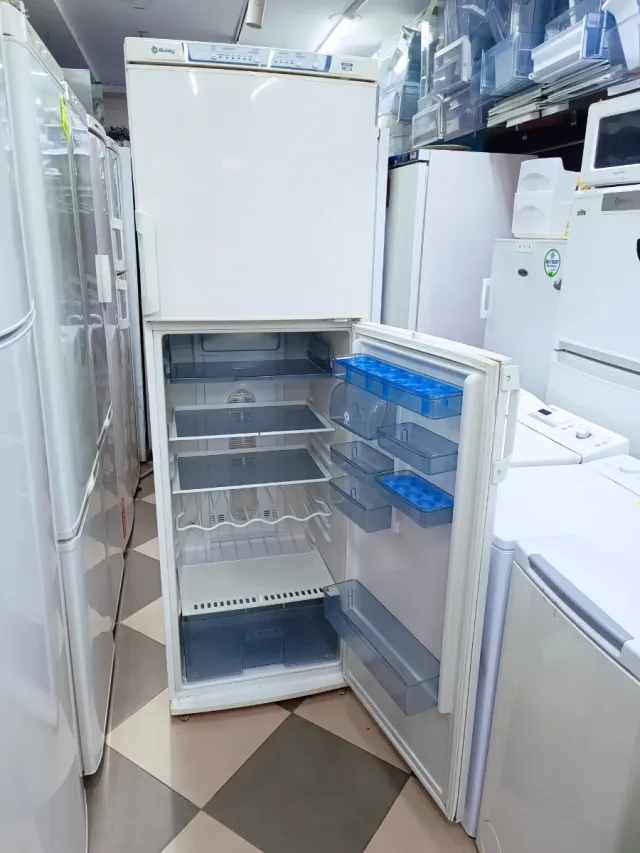 Frigorífico 'BALAY' combi no frost