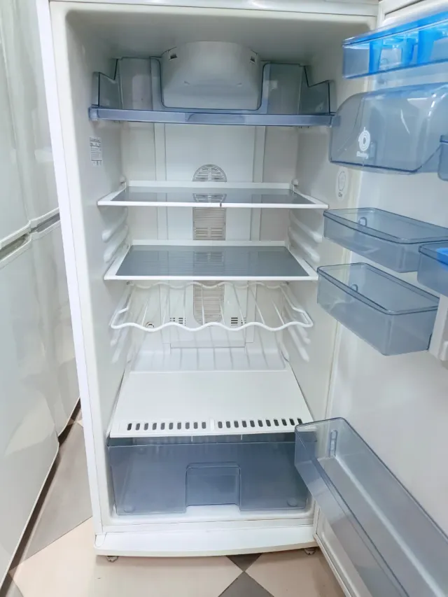 Frigorífico 'BALAY' combi no frost