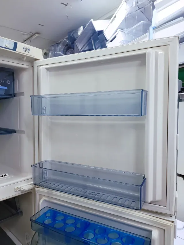 Frigorífico 'BALAY' combi no frost