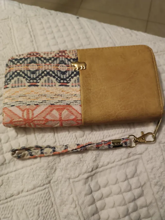 Cartera de mano mujer con diseño étnico