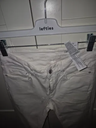 Zara Jeans Campana Blancos