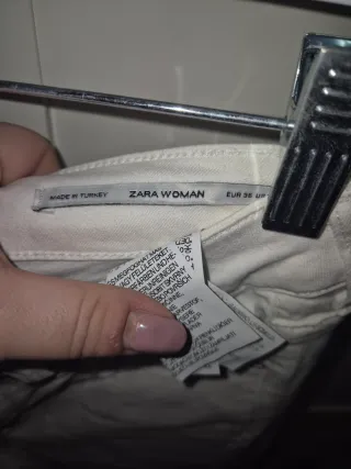 Zara Jeans Campana Blancos