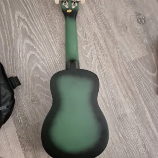 Kit Ukelele Soprano ADM Verde