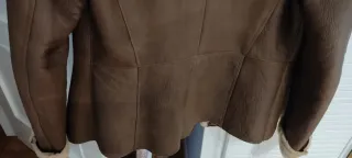 Chaqueta de piel vacuna forrada