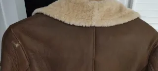 Chaqueta de piel vacuna forrada