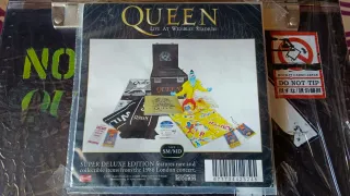 Queen - Live At Wembley Stadium - Super Deluxe de segunda mano por
