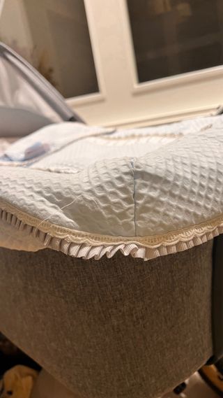 Saco para carrito de bebé azul, gris y blanco