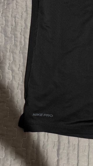 Camiseta Nike Pro Negra