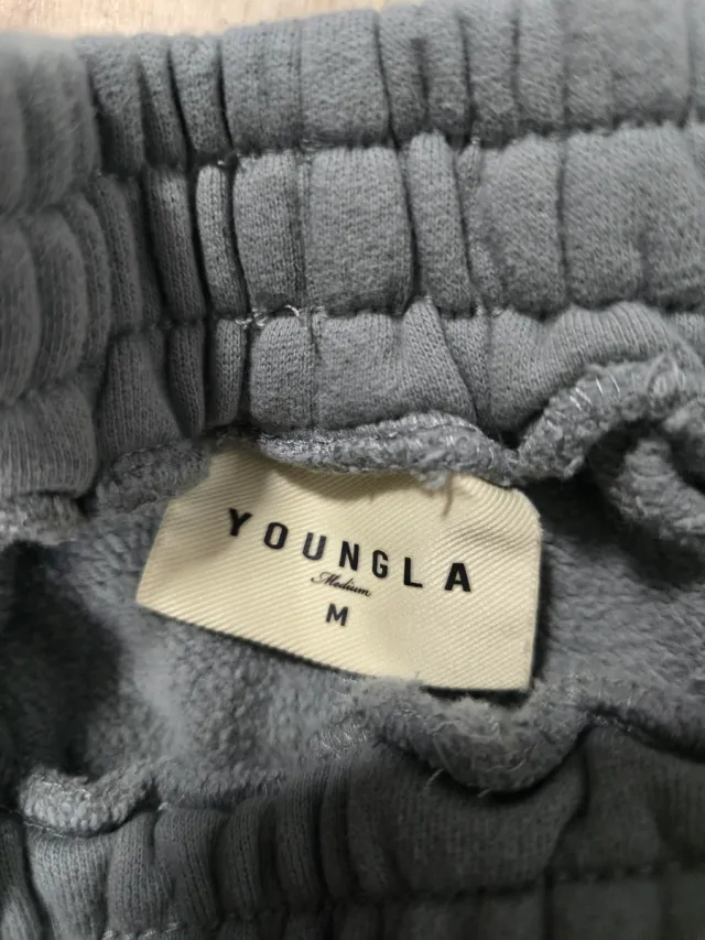 Pantalones deportivos YOUNGLA grises