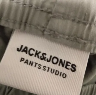 Pantalones largos de hombre gris