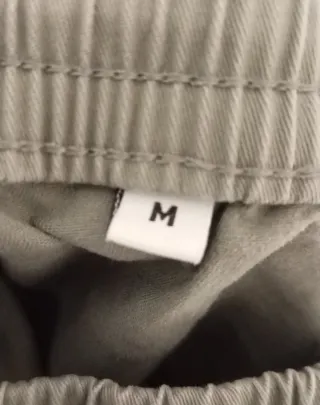 Pantalones largos de hombre gris