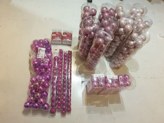 Árbol Navidad Barbie Rosa y Blanco