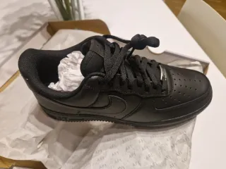 Nike Air Force 1 Negras