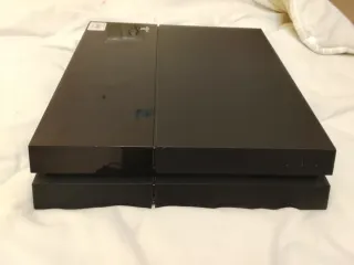 PS4 (PlayStation 4 con gold hen 12.52