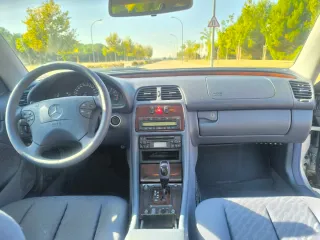 Mercedes-Benz  CLK 2000