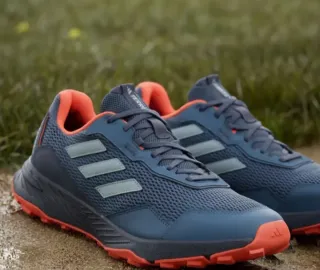 Zapatillas Adidas Terrex como nuevas