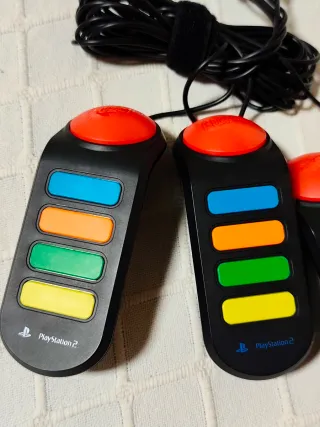 Pulsadores Mandos Buzz. PlayStation 2.