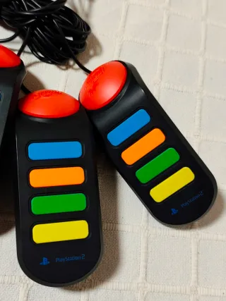 Pulsadores Mandos Buzz. PlayStation 2.