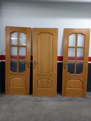 Puertas de madera con cristal