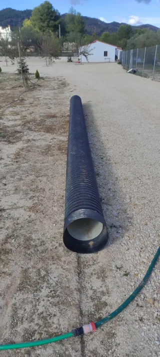 Tubería reforzada para desagüe