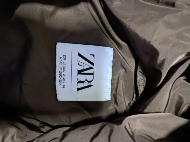 Abrigo acolchado Zara marrón