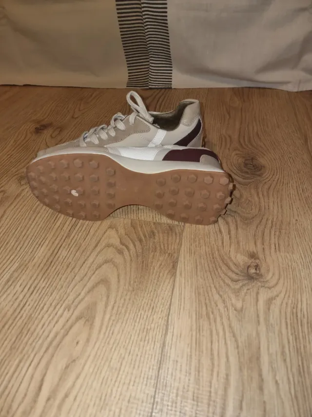 Zapatillas deportivas mujer beige y marrón