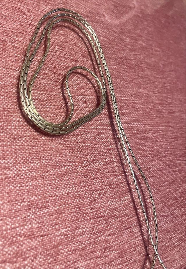 Collar Pull & Bear con dijes