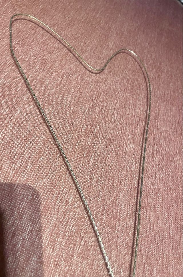 Collar Pull & Bear con dijes