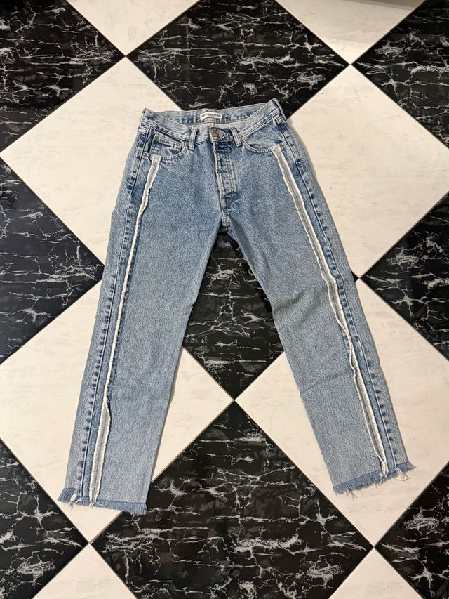 Vaqueros Boyfriend Pull and Bear