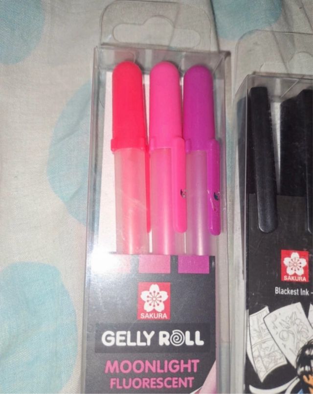 Set de bolígrafos Sakura Gelly Roll y Pigma