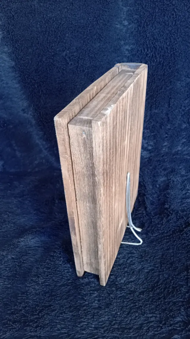 BONITA CAJA MADERA DECORADA VINTAGE