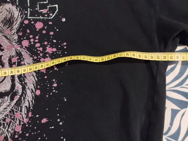 Jersey gris Tigre efecto desgastado.Talla Única