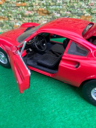 Ferrari Dino 246 GT – Anso – Escala 1:18