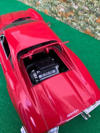 Ferrari Dino 246 GT – Anso – Escala 1:18