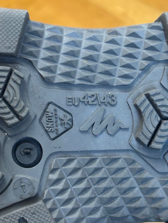 Botas Lluvia y nieve Quechua Talla 42-43