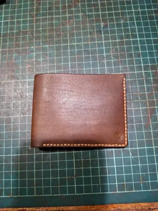 Billeteras de cuero auténtico hechas a mano