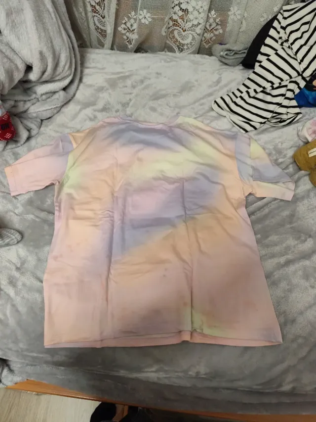 Camiseta Pokémon Glaceon Tie-Dye