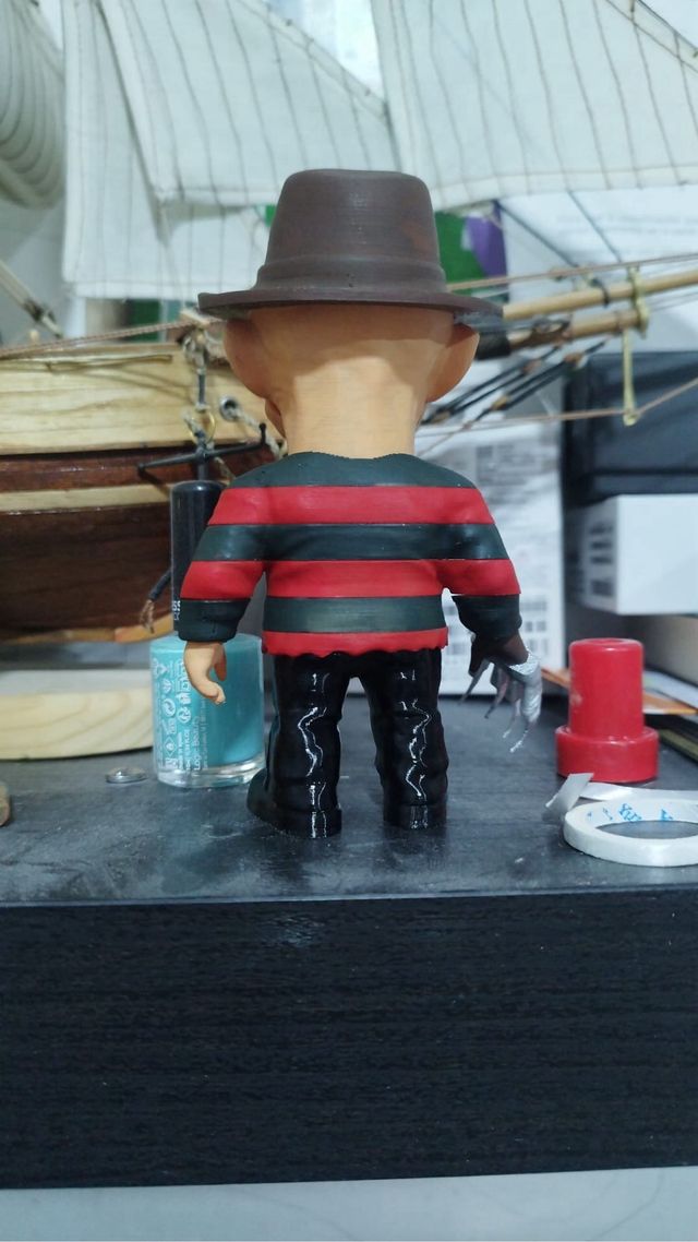 Figura Freddy Krueger 14cm