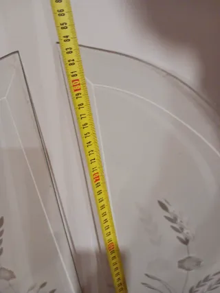 Antigua pareja de cristales tallados