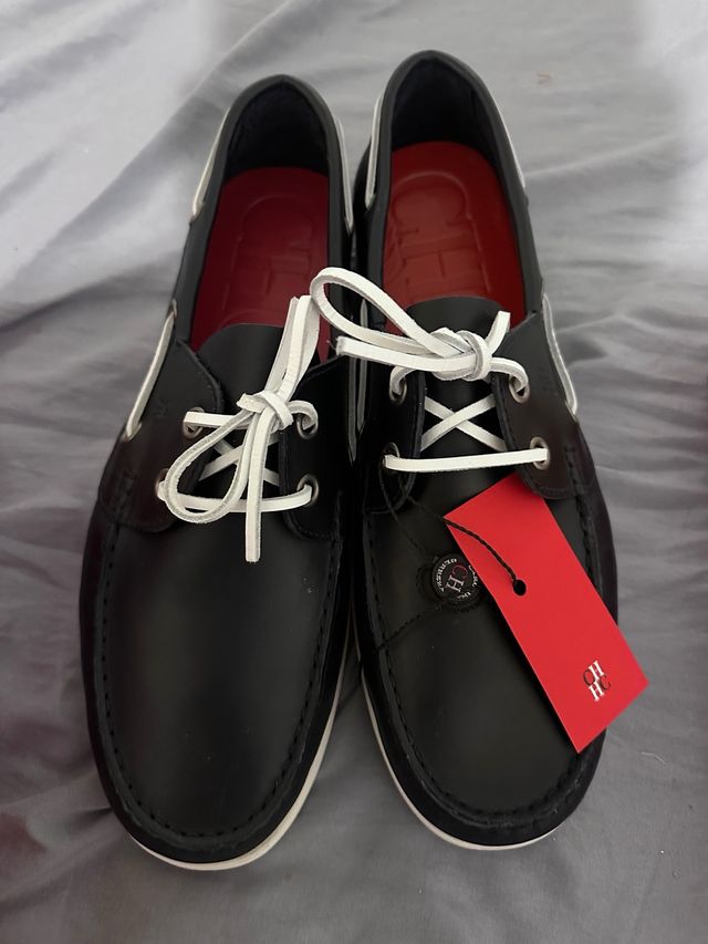 Zapatos náuticos Carolina Herrera negros