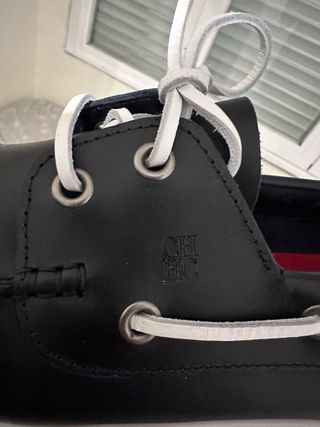 Zapatos náuticos Carolina Herrera negros