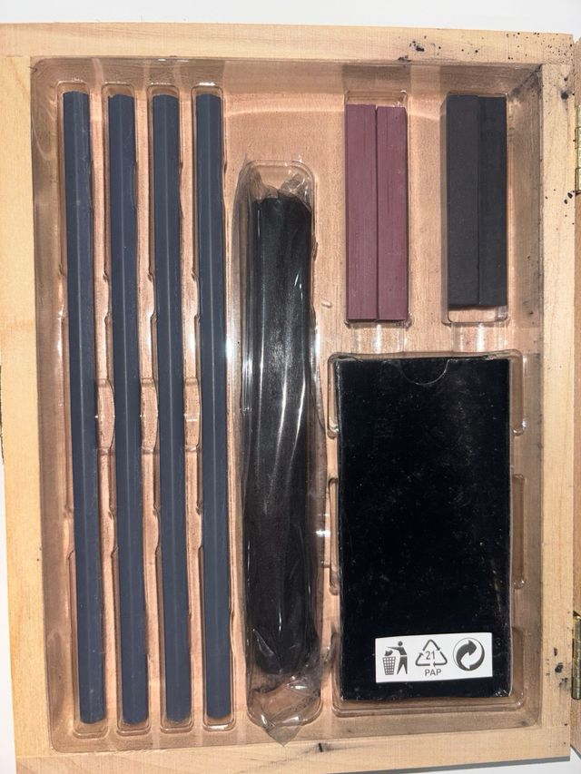 Set carboncillo dibujo sin usar