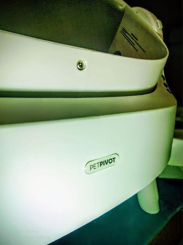 Arenero autolimpiable PetPivot impecable