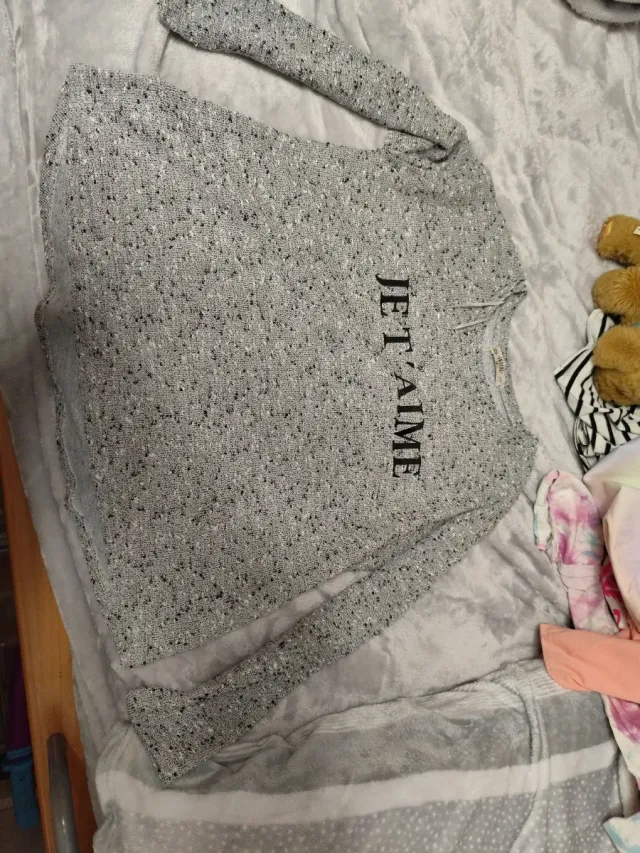 Jersey gris con texto Je t'aime