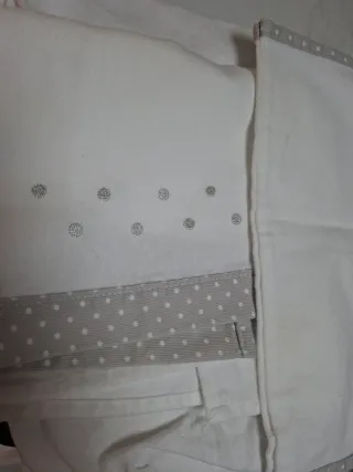 Lote protector minicuna/capazo y sábanas