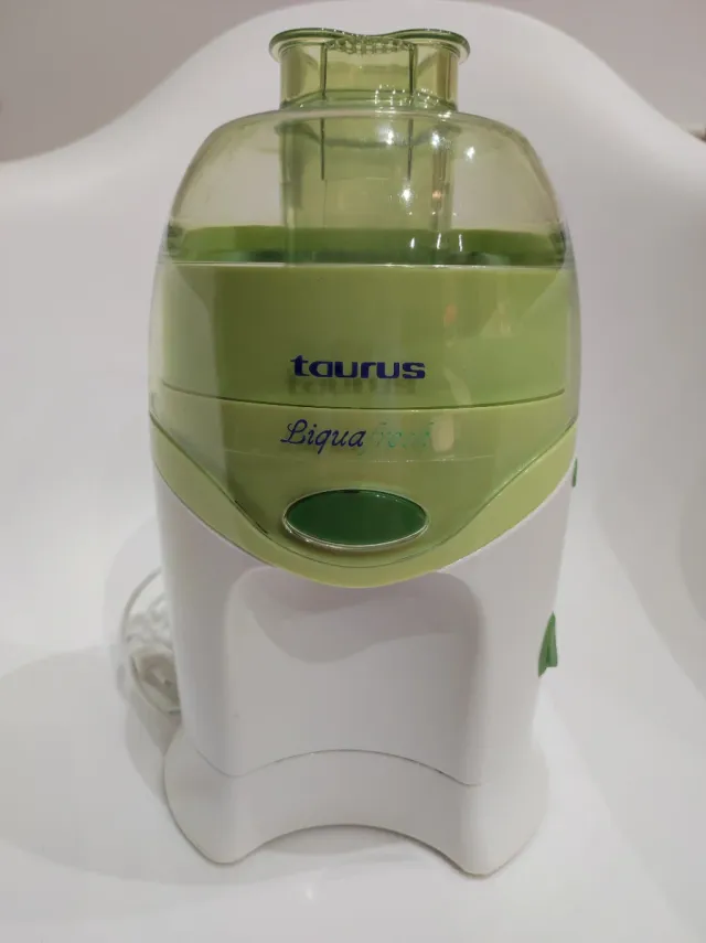 Licuadora Taurus Liquafresh Verde
