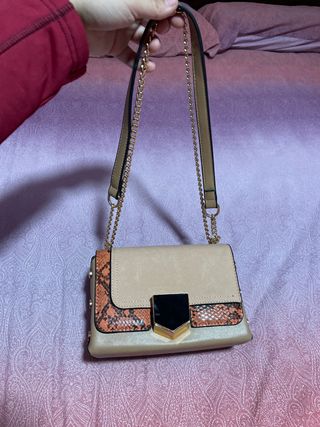 Bolso bandolera marrón y naranja