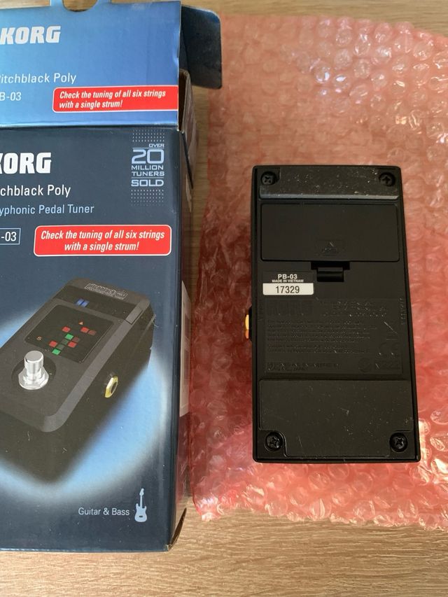 Afinador Korg Pitchblack Poly