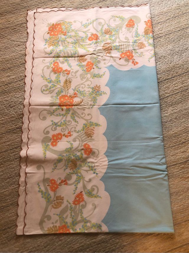 Tovaglia vintage anni 70 floreale 12 posti